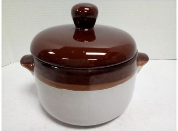 Classic Lidded Bean Pot Is A Beautiful Vessel To Add To Your Kitchen Collection    E2