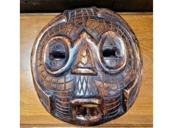 African Vintage Hand Crafted Wooden Round Mask ShowFloor