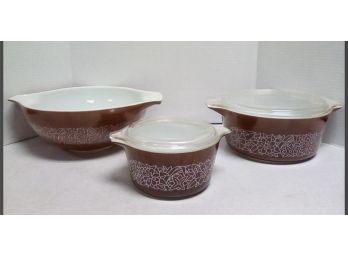 Three Woodland Brown Pyrex Bowls And 2 Clear Pyrex Lids  (Corning, NY USA) D3