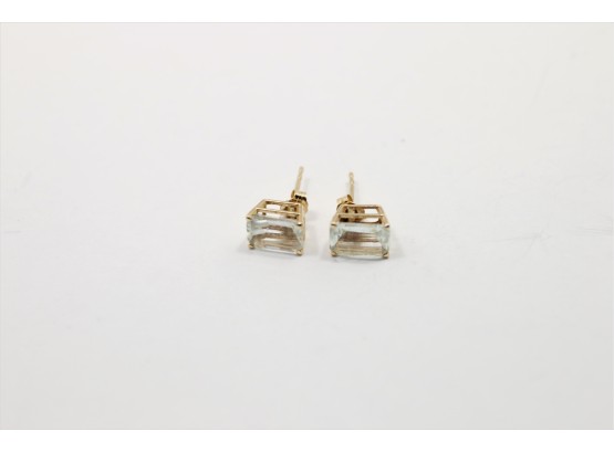 14k Yellow Gold Stone Earrings