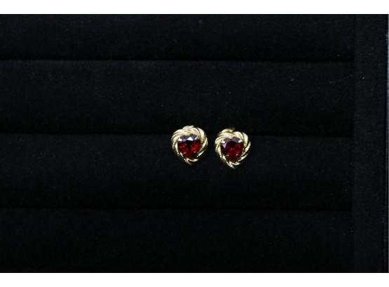 14k Yellow Gold Garnet Earrings