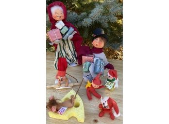 1990's Vintage Lot Annalee Christmas Figures Dolls Lot # 6
