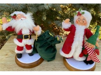 2002 Annalee Mr. & Mrs. Claus Santa With Toy Sack Mrs. Clause With Christmas Elf Lot # 2