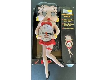 2008 Betty Boop Animated Battery Run Clock With Box - Eyes Move Sideways, Front Leg Moves Tested & Runs