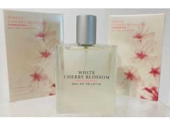 New In Box Bath And Body Luxuries Lot Of 2 White Cherry Blossom Eau De Toilette Not Found In Stores
