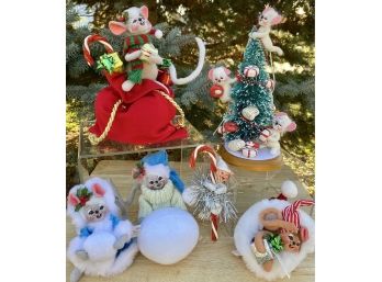 Vintage 2002 Annalee Lot Of 6 Assorted Christmas Dolls-Figures Lot # 1