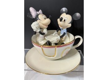 Lenox Disney Showcase Collection MICKEY'S TEACUP TWIRL -Slight Paint Loss- SEE PICTURE