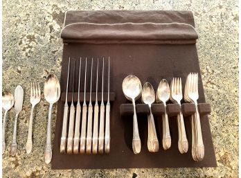 Rogers Bros C1937 Silver Plate Silverware Set For 8 (LOC: W1)