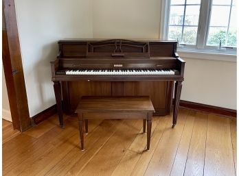 Baldwin Upright Piano Model 910 Serial# 1096908 With Bench