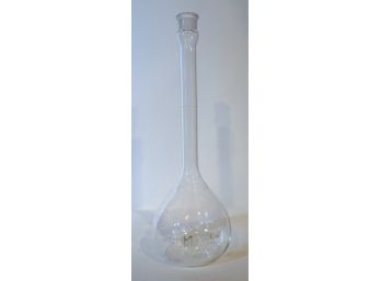 24. Kimax Glass (uSA) 500ml Volumatic Flask