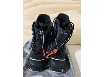 (Burton Invader) Snowboard Boots, Great Shape