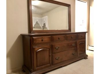 Ethan Allen Low Dresser With Mirror