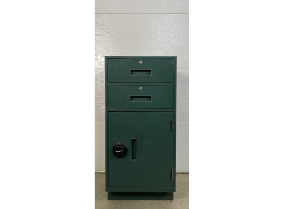 File Cabinet With Safe On Bottom - No Combination Or Keys