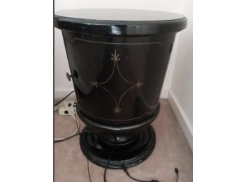 Round Bedroom End Table / Lamp Table