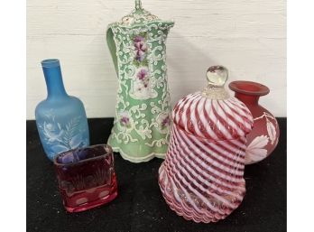 Five Piece Lot Of Mirage, Cameo Glass, And Art Glass