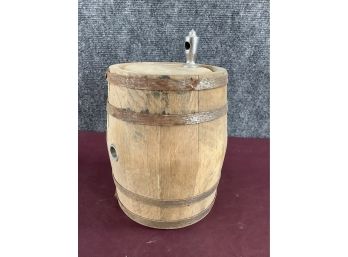 Small Wood Barrel
