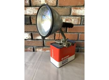Vintage 7 1/2 Volt Battery Flashlight / Spotlight