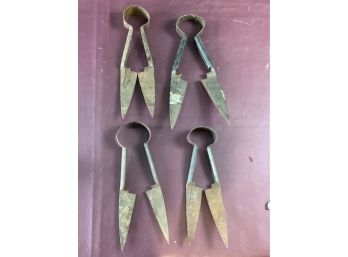 4 Pairs Of Vintage Shears