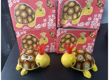 Yepenaxa Russian Made Plastic And Metal Wind Up Toy Turtle