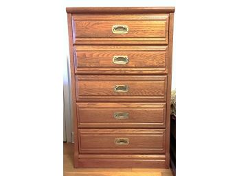 Young Hinkle Outrigger Oak Chest Of Drawers
