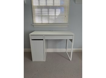 White Ikea Desk #1