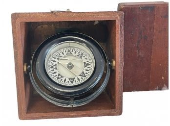 Antique Maritime Compass In Mahogany Box - Marked CW Or WC (BB)