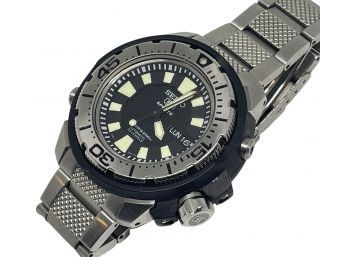 Seiko Prospex 24 Jewel Automatic Divers 200 Watch (W16)