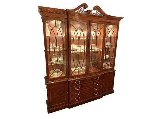 Henredon Aston Court China Cabinet. Comes In Two Pieces, Top Quality