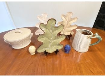 7 Piece Holiday Table  Serving Ware -