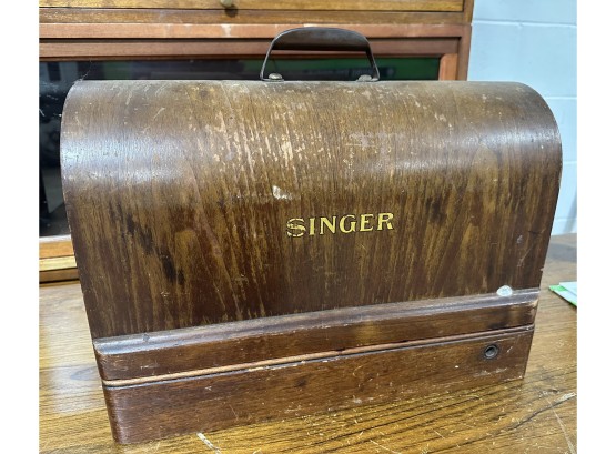 Antique Singer 99K Sewing Machine In Bentwood Case 1915-1935
