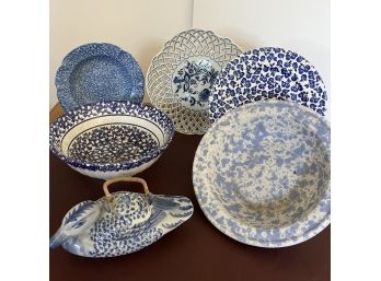 A Blue And White Collection Of Porcelain And Earthenware - Bennington Pottery Incl