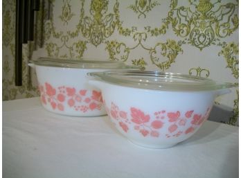 Two Pieces Of  Pyrex / Pink On White Bowls W/Lids (Appear Unused)