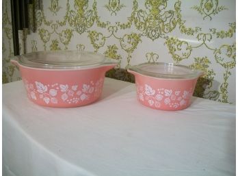 Two Pieces Of  Pyrex / White On Pink Bowls W/Lids (Appear Unused)