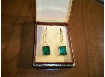 Beautiful Antique Emerald Earrings 9k / 333 W/Original Box