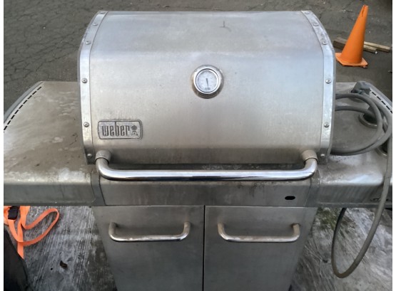 All Stainless Weber Genisis Natural Gas Grill In Need Of Repair With All The Parts Needed To Make The Repair