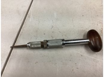 Vintage Miller Falls Yankee Screw Driver With Egg Knob Handle Good Overall Condition See Picuters