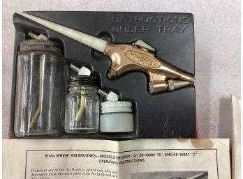 Binks Wren Airbrush Kit With Badger Model 180-11 Oilless Diaphragm Compressor Tested Quiet Works See Pictures