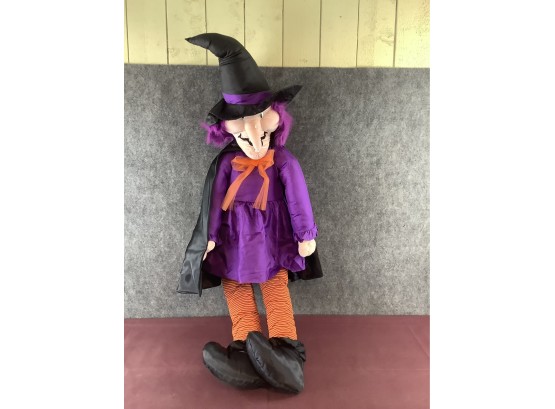 4 Foot Witch