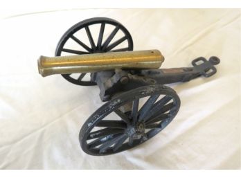Replica Vicksburg Cannon