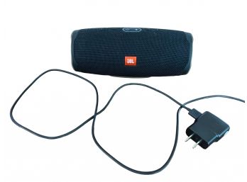 Portable JBL Bluetooth Charge 4 Speaker With Charger