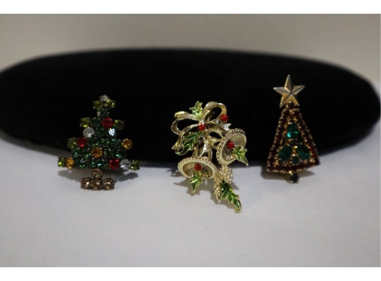 Christmas Pins (3)