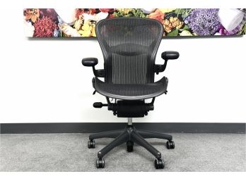 Herman Miller Aeron Ergonomic Chair In Graphite