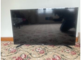 Samsung 40' Class N5200 Smart Full HD TV (2019), UN40N5200AFXZA MSRP$277.99