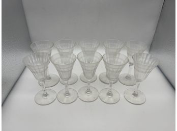 Vintage Etched Glass Sherry Glasses - 10 Pieces