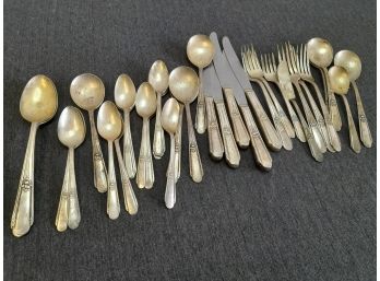 Silver Plate Lot Of 34 Pieces
