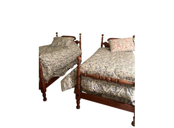 Pair Of Maple Traditional Twin Beds