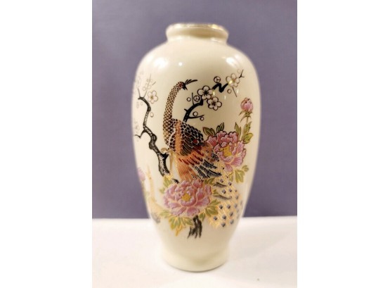 Pretty Peacock Japanese Vase