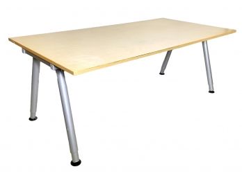 An Adjustable Height Modern Desk