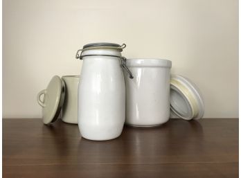 3 Jars With Lids