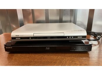A Lot Of 2 DVD Players - SONY Blu Ray & RCA DVD/VCR